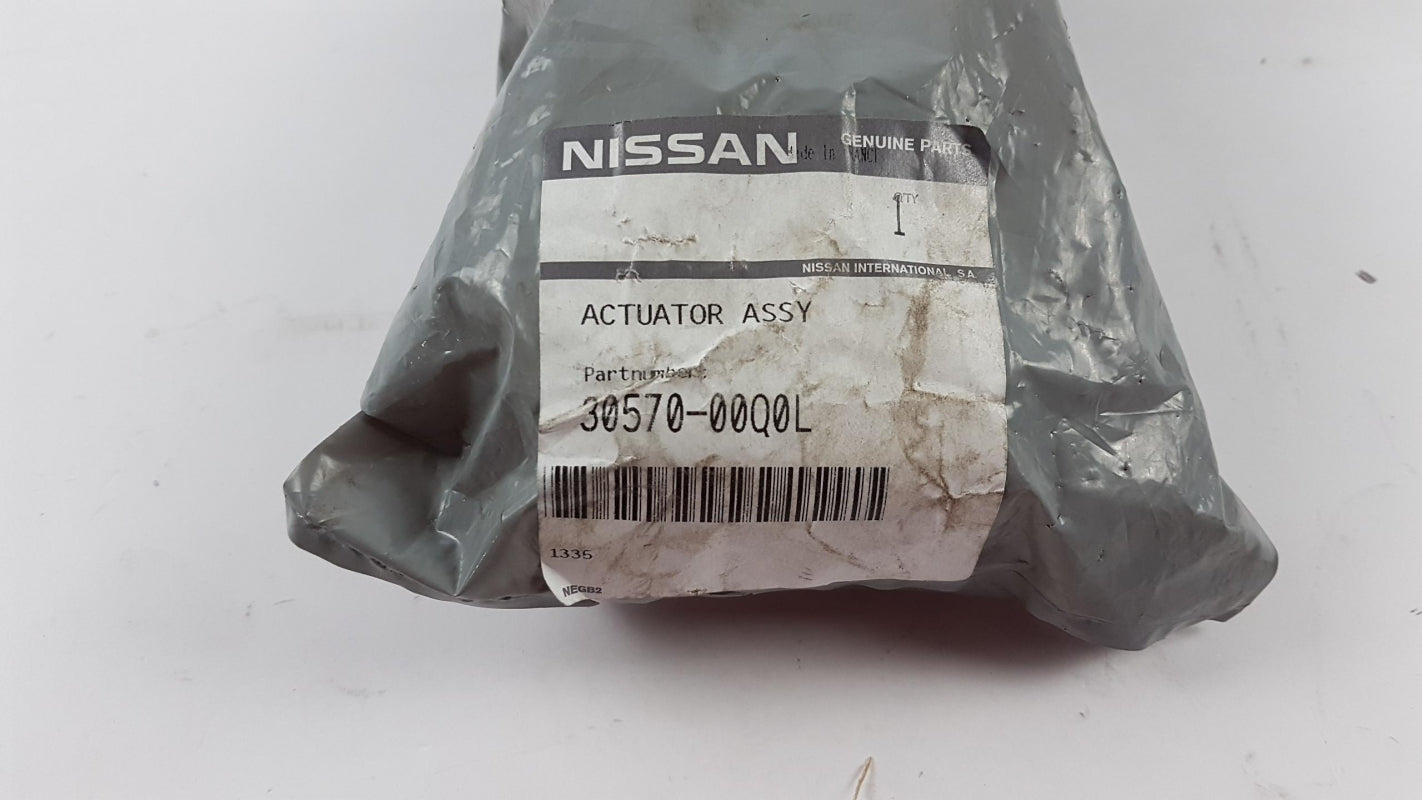Original OE NISSAN Drucklager 3057000Q0L