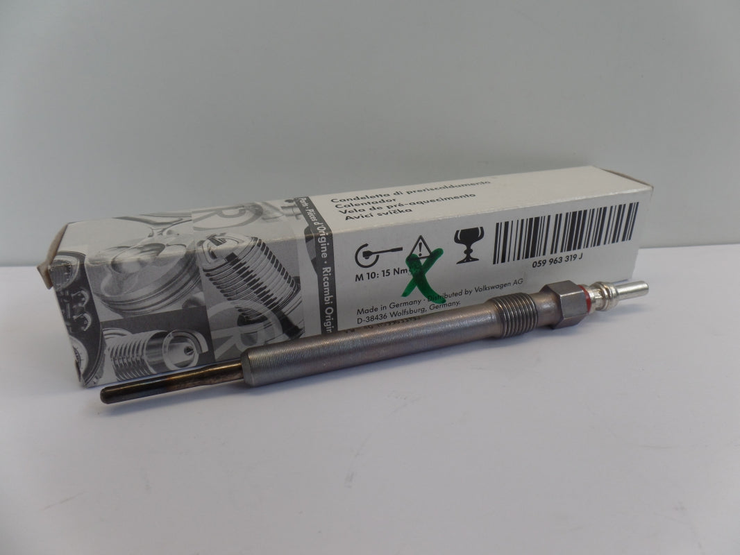 Original AUDI A3-A8 Q3 Q5 Q7 VW Tiguan Golf CC SKODA Fabia Glühkerze 059963319J