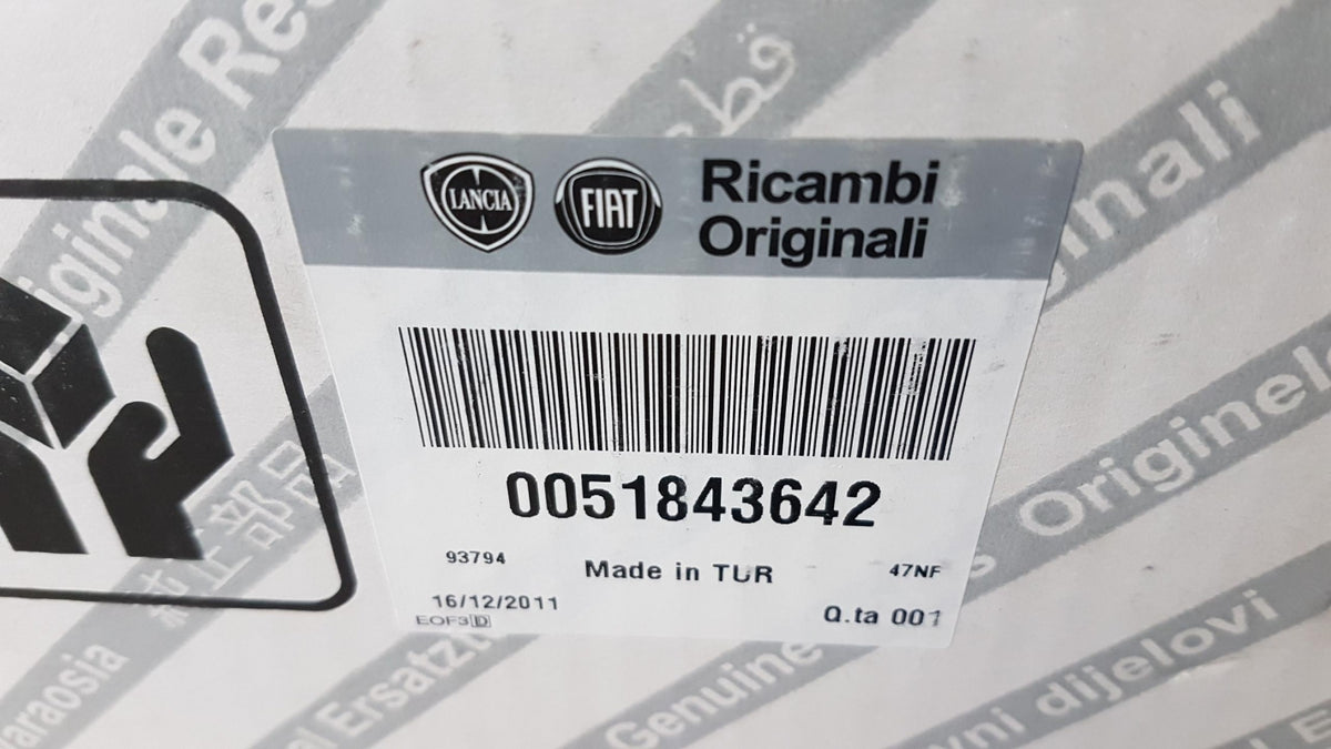 Original OE FIAT Heckleuchte 51843642