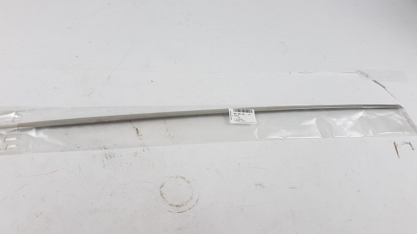 Original OE Volkswagen Tür Zierleiste 5NN8396437Z7
