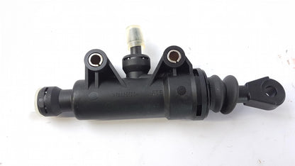 Original OE MERCEDES-BENZ Kupplungsgeberzylinder A6392900012
