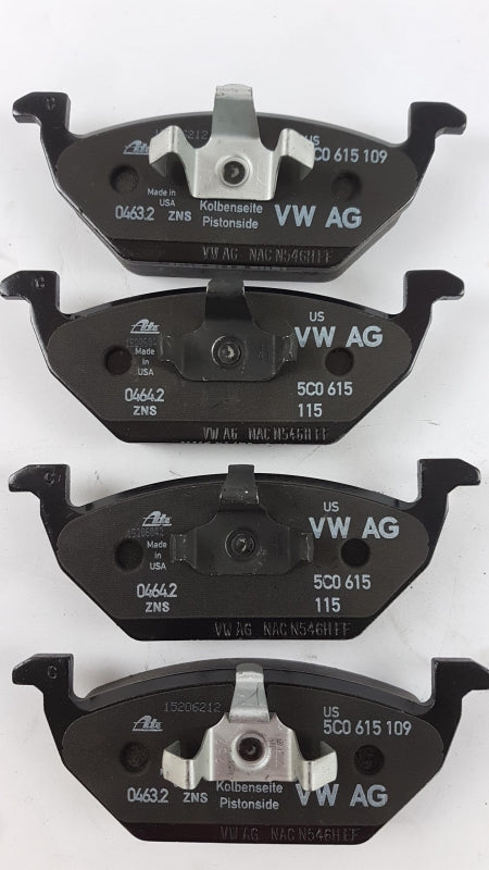 Original OE Volkswagen Bremsbeläge 5C0698151