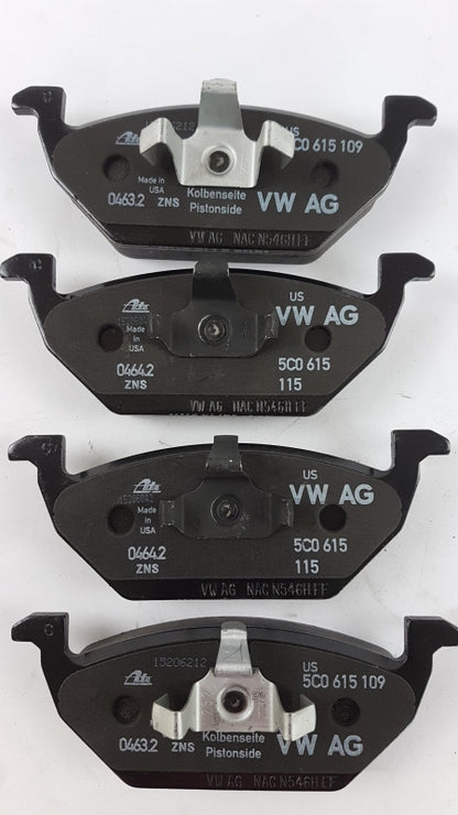 Original OE Volkswagen Bremsbeläge 5C0698151