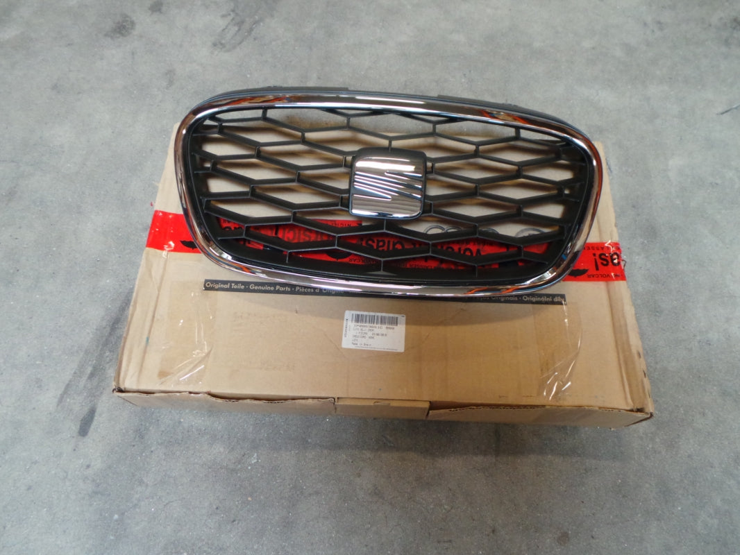 Original SEAT Leon Kühlergitter Kühlergrill + Emblem satinschwarz 1P0853651C9B9