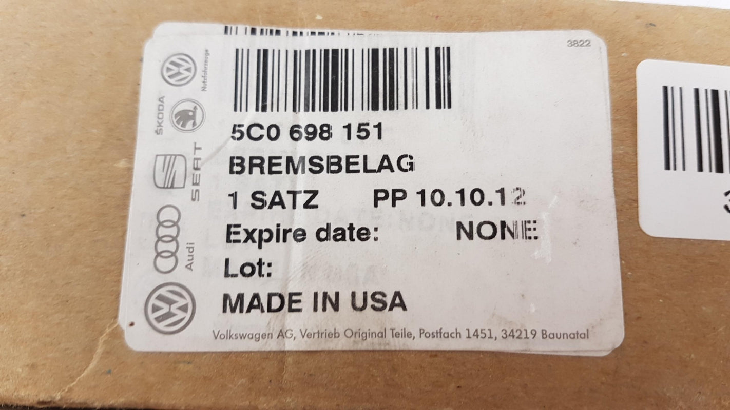 Original OE Volkswagen Bremsbeläge 5C0698151