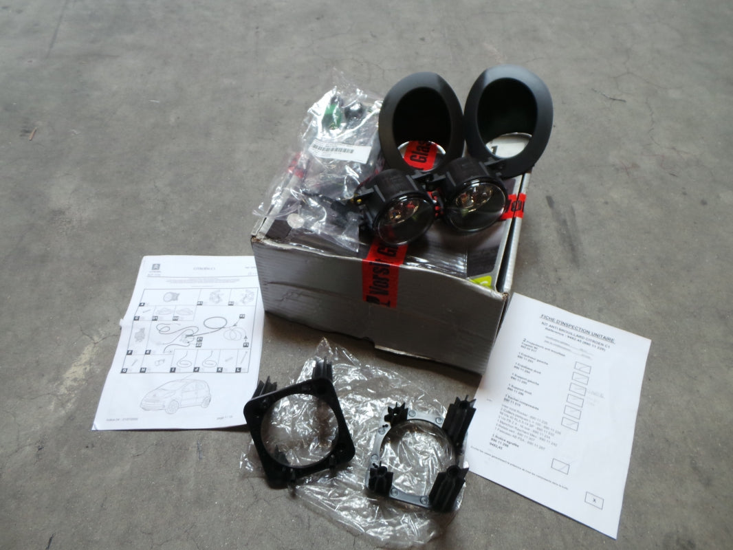 Original CITROEN C1 '05-'14 Nebelscheinwerfersatz links+rechts 948245