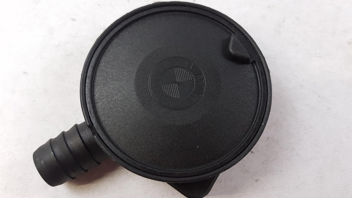Original OE BMW Kurbelgehäuseentlüftung Ventil 11157501567