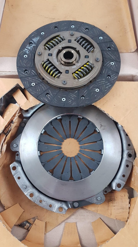 VALEO für HYUNDAI Accent Kupplungssatz 826404