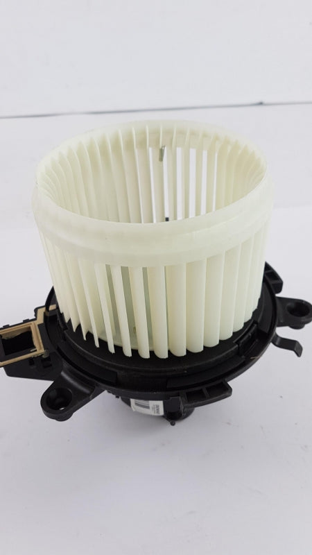 Original PEUGEOT 3008 CITROEN Berlingo Innenraumgebläse Elektromotor 9821292180