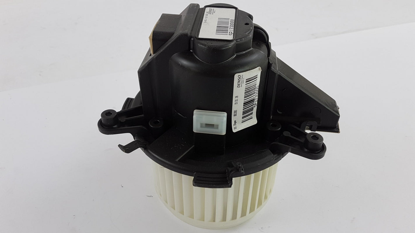 Original PEUGEOT 3008 CITROEN Berlingo Innenraumgebläse Elektromotor 9821292180