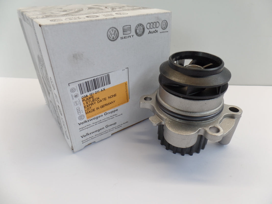 Original AUDI A3 VW Caddy Golf Polo SKODA Octavia 1.9TDI Wasserpumpe 038121011AX