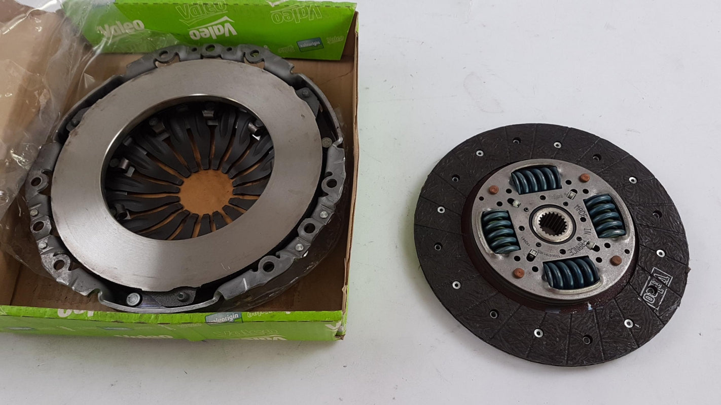 VALEO Kupplungssatz für OPEL Movano-A RENAULT Master II PF1 Getriebe 826208