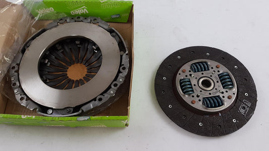 VALEO Kupplungssatz für OPEL Movano-A RENAULT Master II PF1 Getriebe 826208