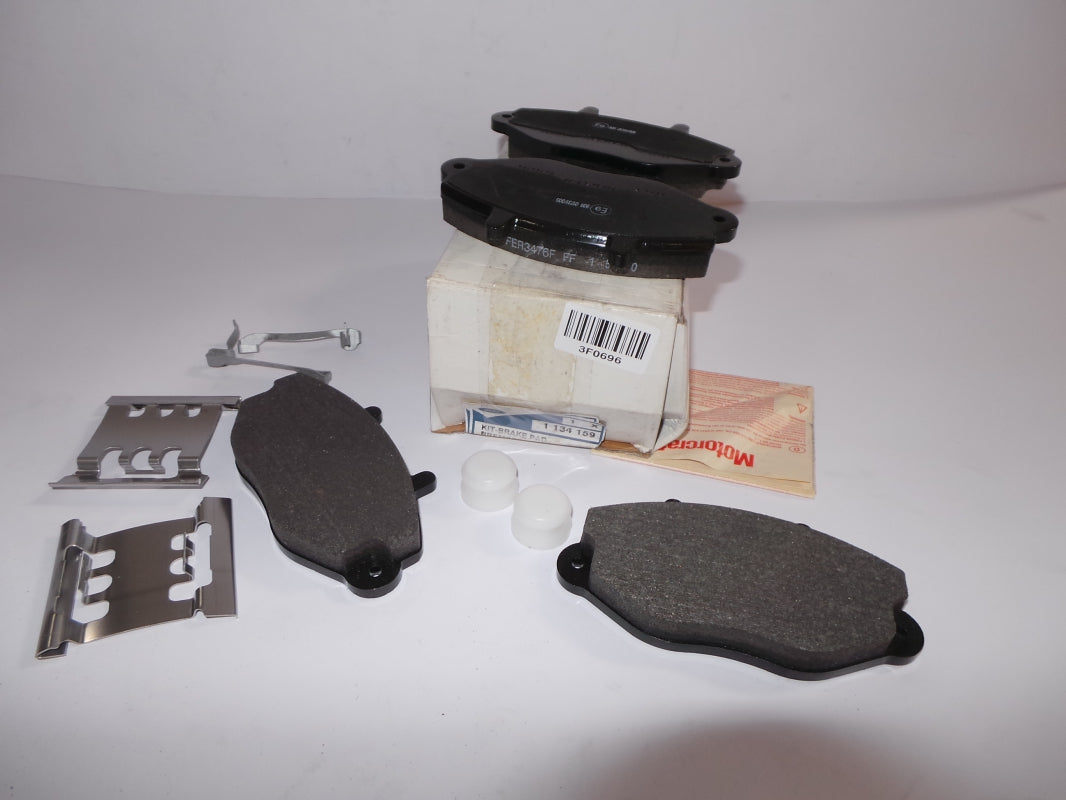 Original FORD Transit (DY EY) '91-'00 Bremsbeläge Bremsklötze vorne 1134159