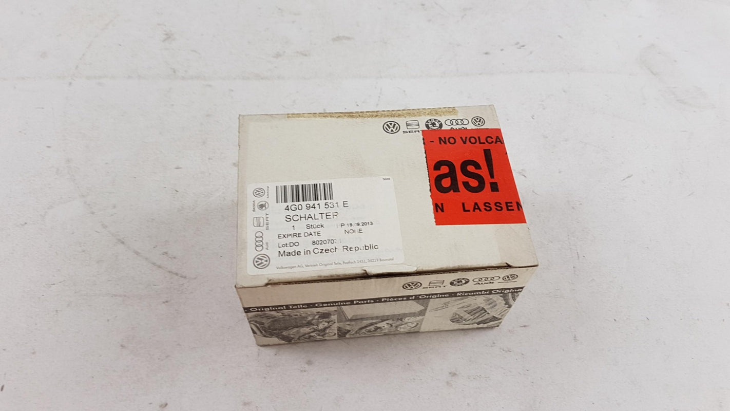 Original OE Volkswagen Scheinwerfer Schalter 4G0941531E