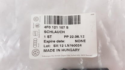 Original OE Volkswagen Kühlerschlauch 4F0121107S