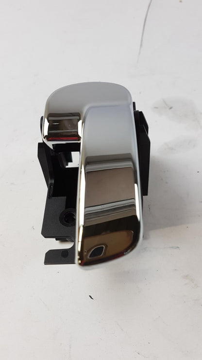 Original NISSAN Navara D40 Pathfinder R51 Innen Türgriff vorne rechts 806704X02B