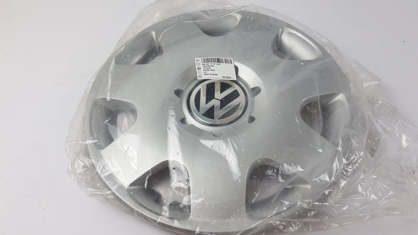 Original OE Volkswagen Radkappe 6Q0071454