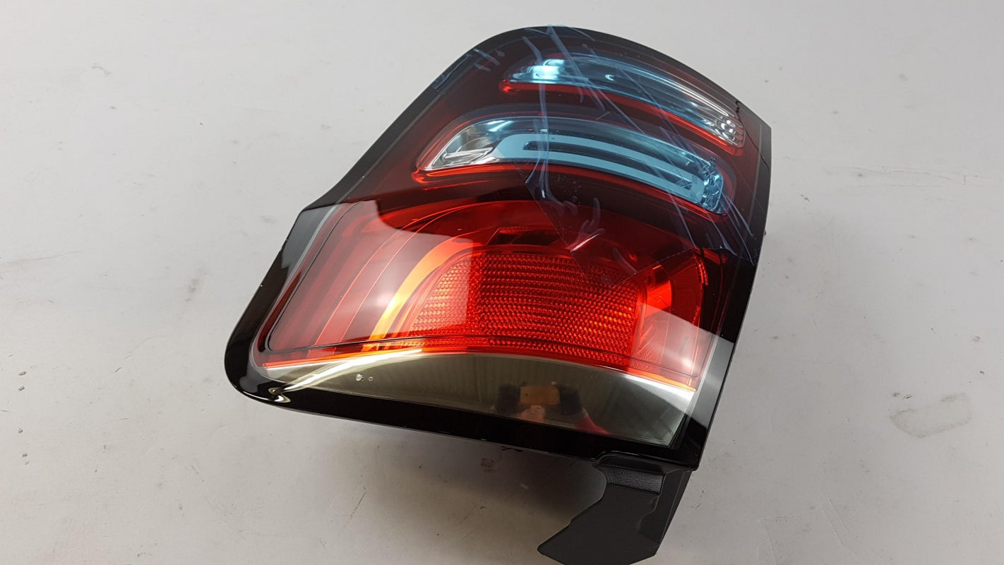Original OE Peugeot Heckleuchte 9803928480