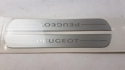 Original PEUGEOT 4008 206 Einstiegsleistensatz (2 Stück) Aluminium 1607555880
