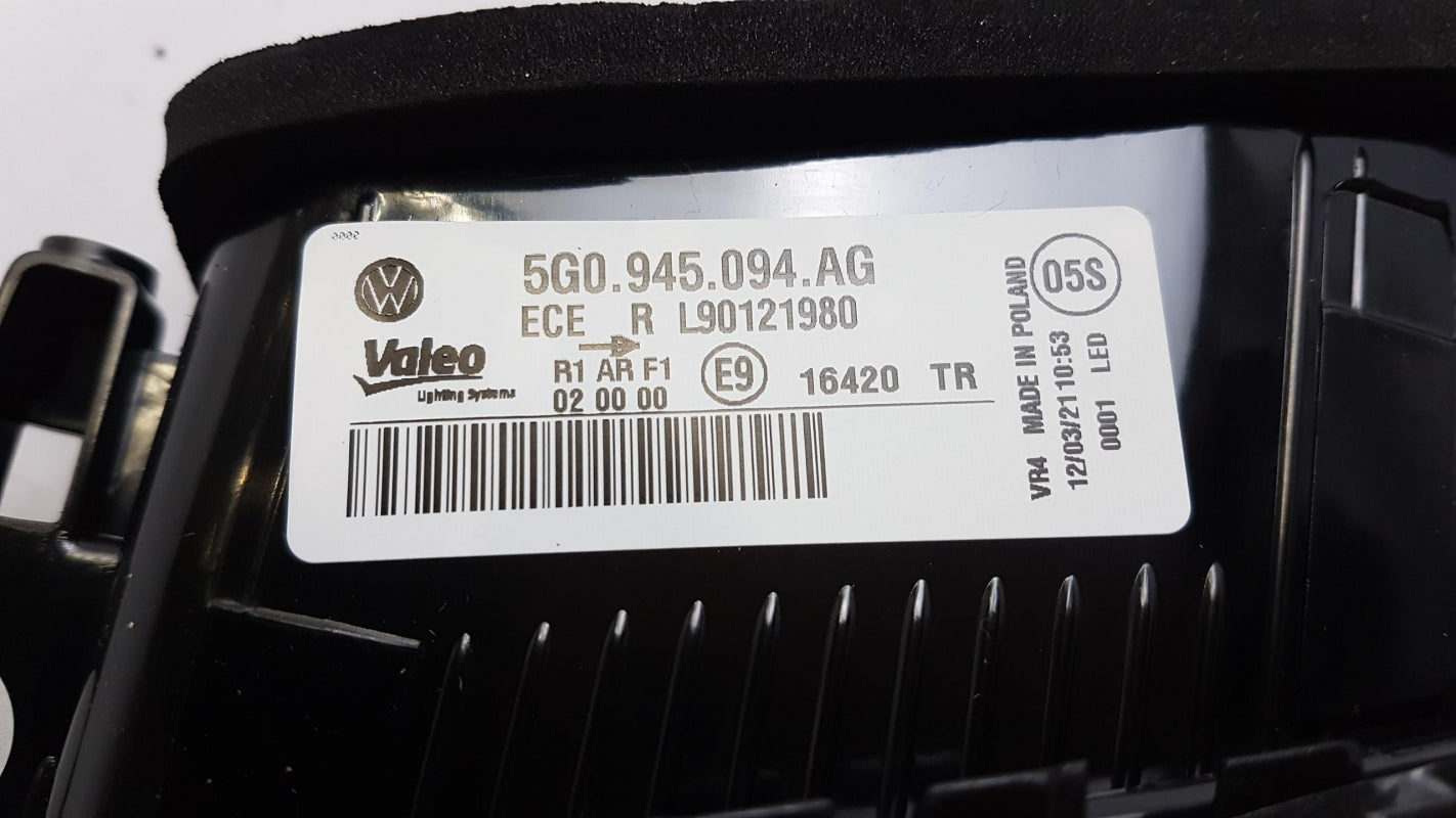 Original VW Golf e-Golf Heckleuchte LED Rechts für Rechtsverkehr 5G0945094AG