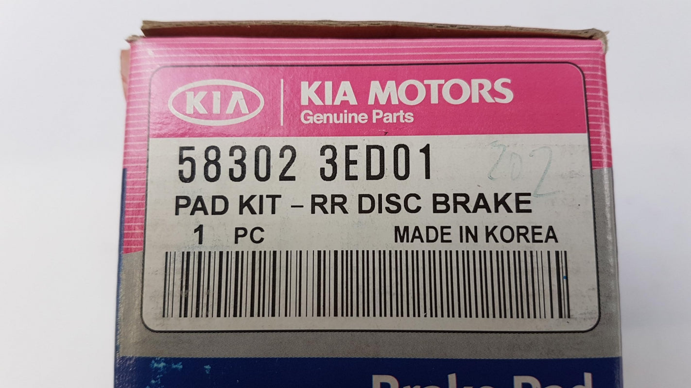 Original OE HYUNDAI/KIA Bremsbeläge 581013ED01