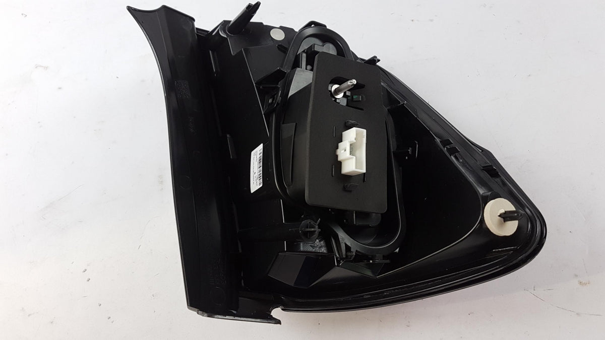 Original OE Peugeot Heckleuchte 9803928480