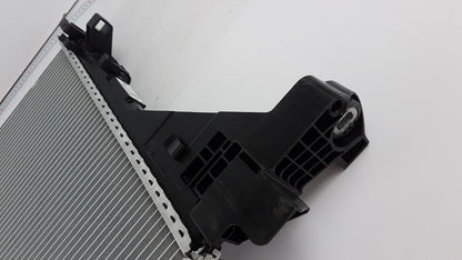Original OE RENAULT Master III 2.3 dCi Wasserkühler 214108535R
