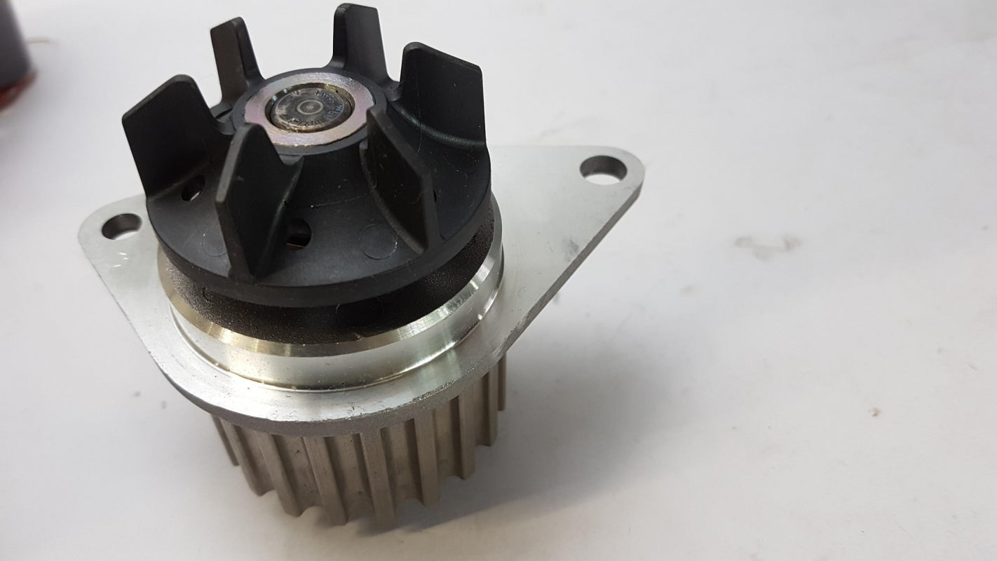 Original PEUGEOT 106 205 306 405 CITROEN Berlingo BX Xsara ZX water pump 1201E3 