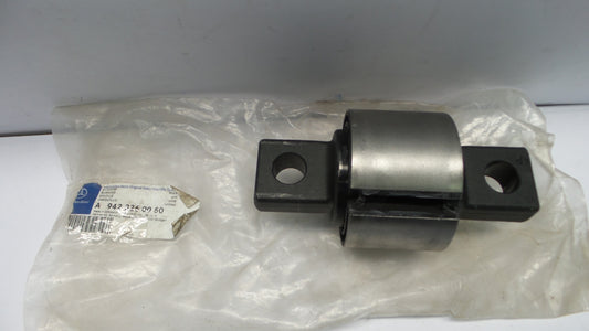 Original OE MERCEDES-BENZ Stabilisator Gummilager A9423260050