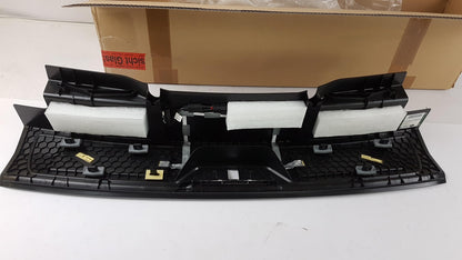 Original RANGE ROVER Velar (L560) 2017 > beleuchtetes Ladekantenschutz VLPYS0456