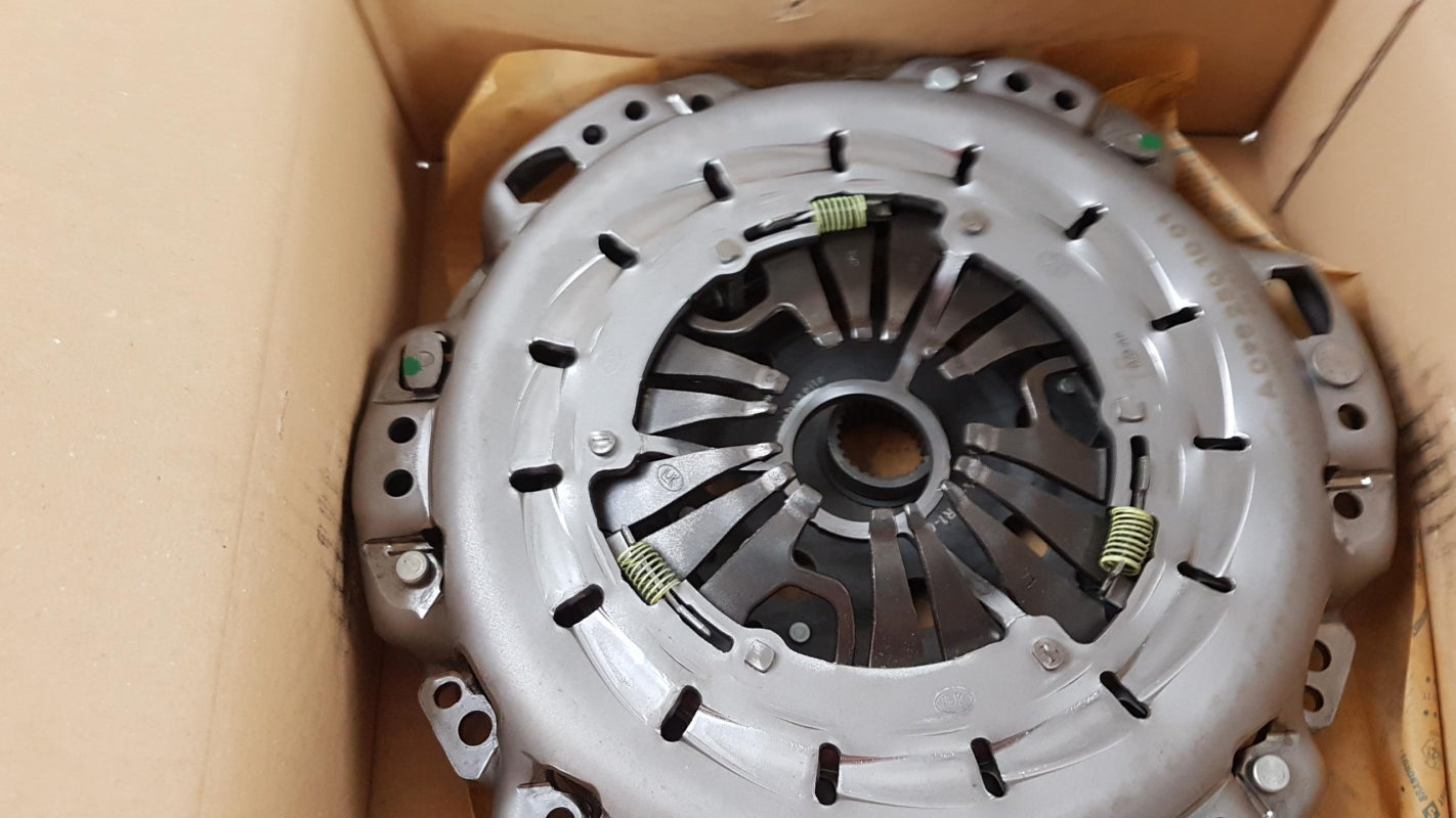 Original OE MERCEDES-BENZ Kupplungssatz A026250100180