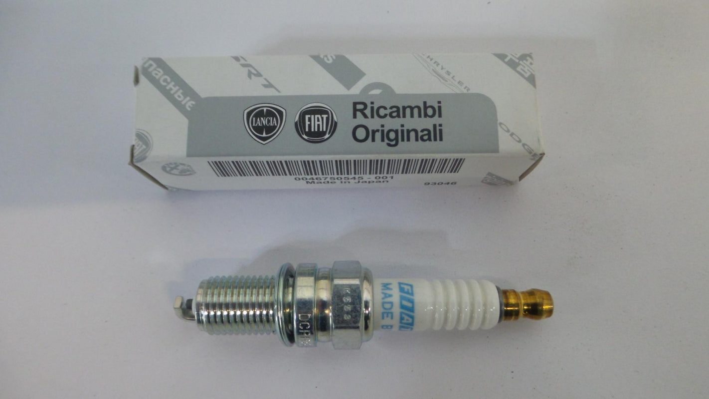 Original FIAT Brava Marea Palio Punto Siena Stilo LANCIA Y Zündkerze 46750545