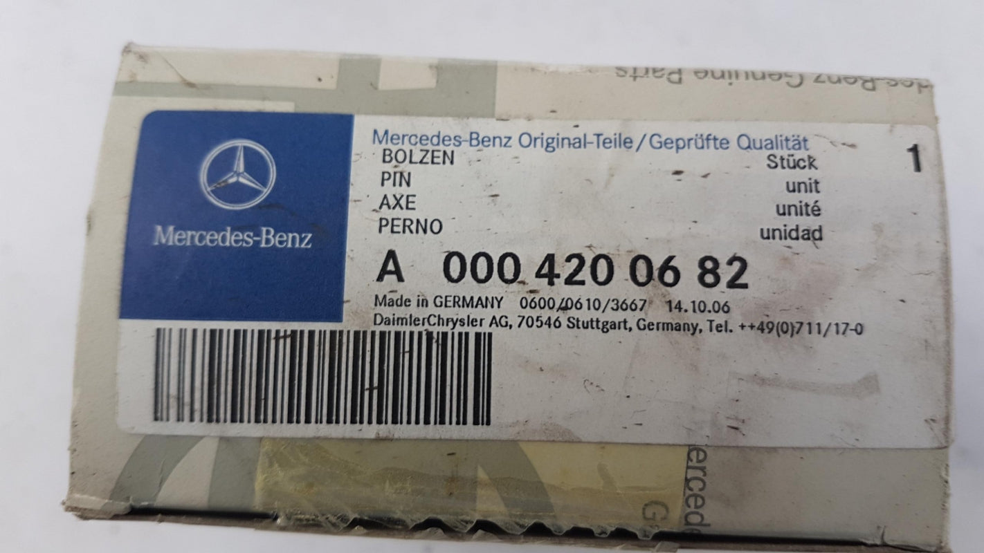 Original OE MERCEDES-BENZ Bremssattel Reparatursatz A0004200682