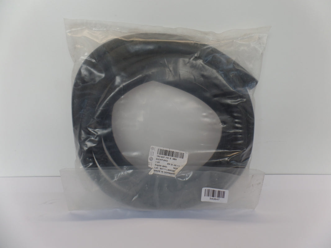 Original VW Golf Türdichtung äußere satinschwarz vorne links 1K4837701E9B9