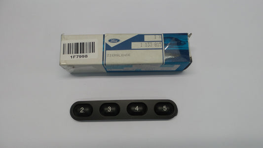 Original FORD Focus Fiesta Escort Mondeo Transit Radio Knopf Zierblende 1133015