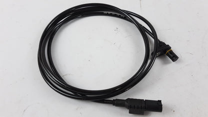 Original OE MERCEDES-BENZ Raddrehzahl Sensor A906540011764