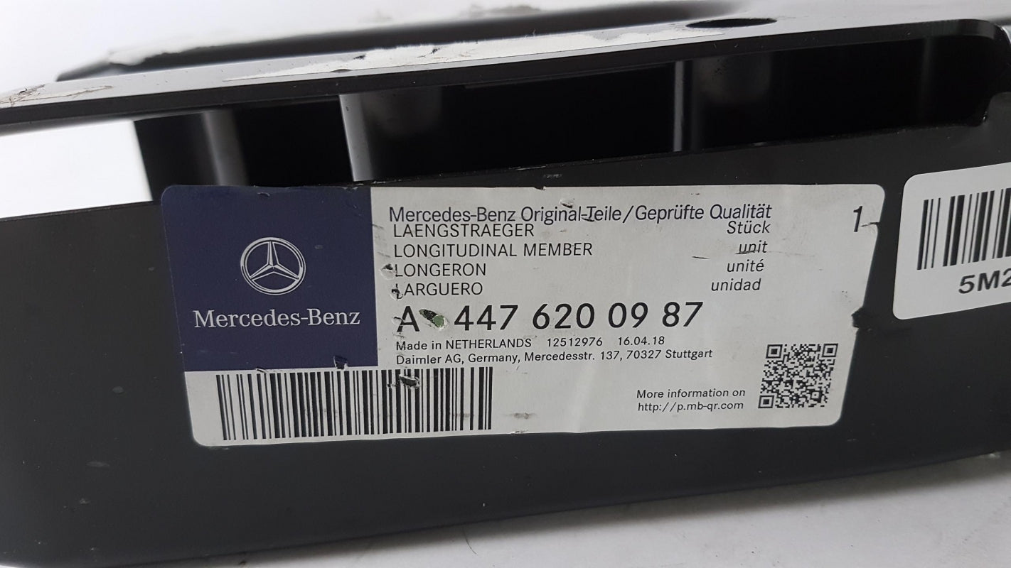 Original OE MERCEDES-BENZ Längsholm A4476200987
