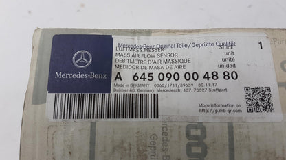 Original MERCEDES-BENZ W906 W176 W205 W212 W246 Luftmassenmesser A645090004880