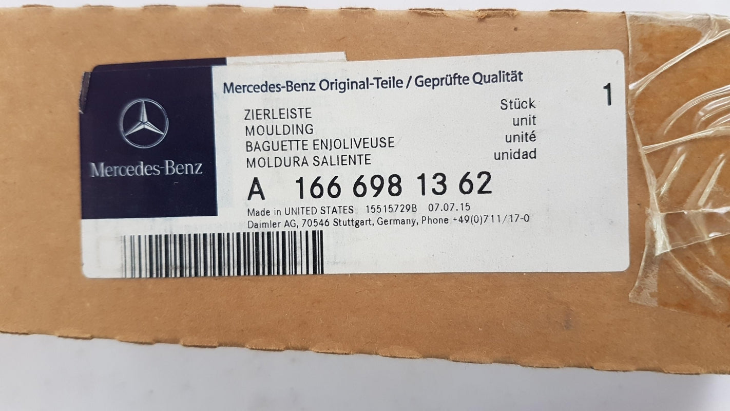 Original OE MERCEDES-BENZ Seitenwand Zierleiste A1666981362