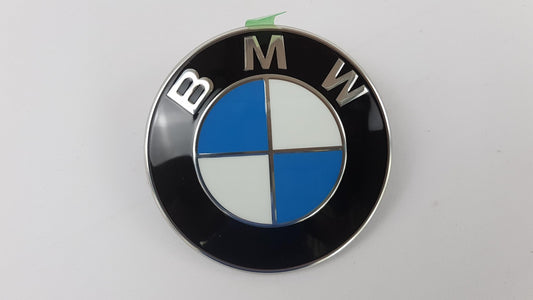 Original OE BMW Emblem Logo 51147499154