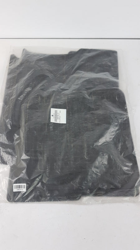 Original OE FIAT Fußmattensatz 50927866