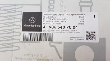 Original MERCEDES-BENZ Sprinter W906 Anhängerkupplung Elektrosatz A9065407004