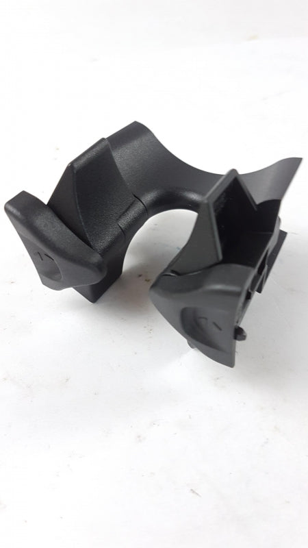 Original OE MERCEDES-BENZ Getränkehalter A2056800591