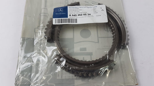 Original MERCEDES-BENZ Axor II Schaltgetriebe Synchronring A9452620534