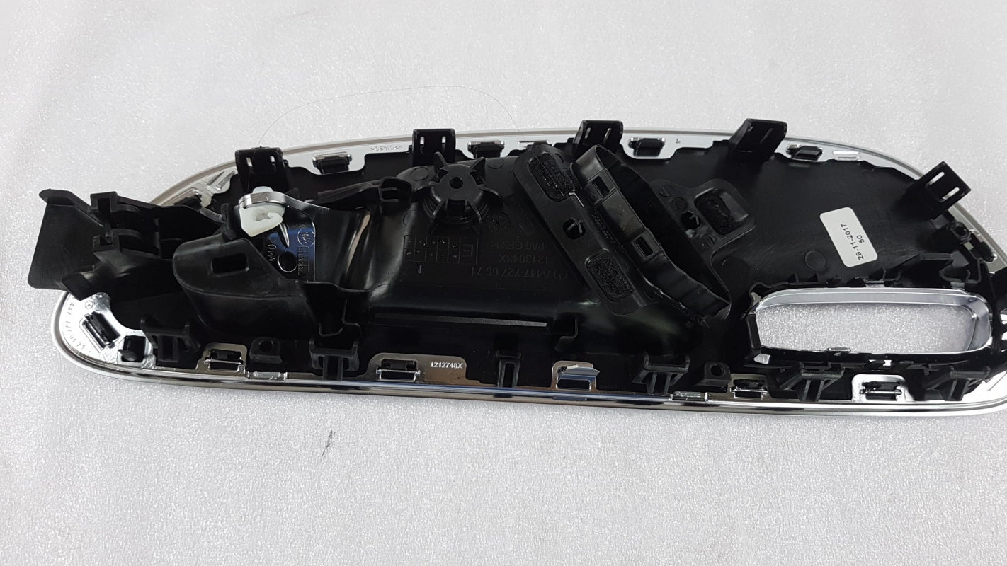 Original OE MERCEDES-BENZ Türgriff Innen Zierleiste A44776056009051