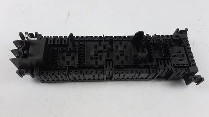 Original MERCEDES-BENZ W117 W156 W176 W246 Sicherungskasten Vorne A2469066600