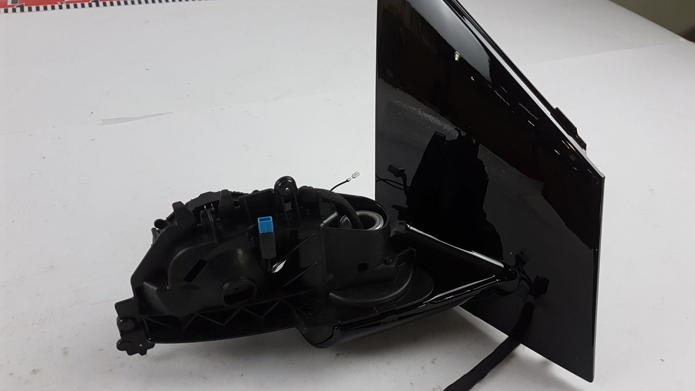 Original MERCEDES-BENZ B-Klasse W246 Außenspiegel rechts A2468100276