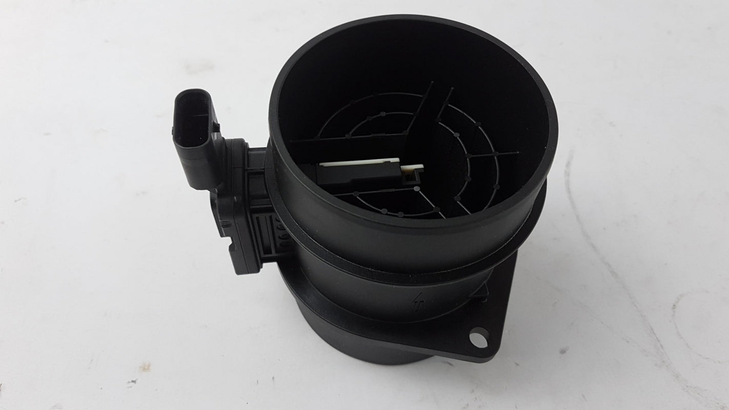 Original MERCEDES-BENZ W906 W176 W205 W212 W246 Luftmassenmesser A645090004880