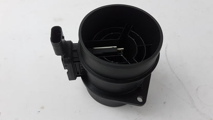 Original MERCEDES-BENZ W906 W176 W205 W212 W246 Luftmassenmesser A645090004880